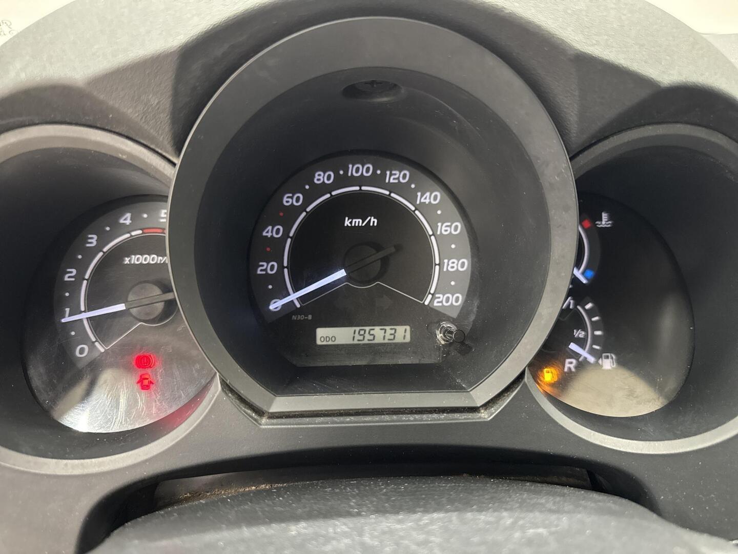 TOYOTA Hilux 2008