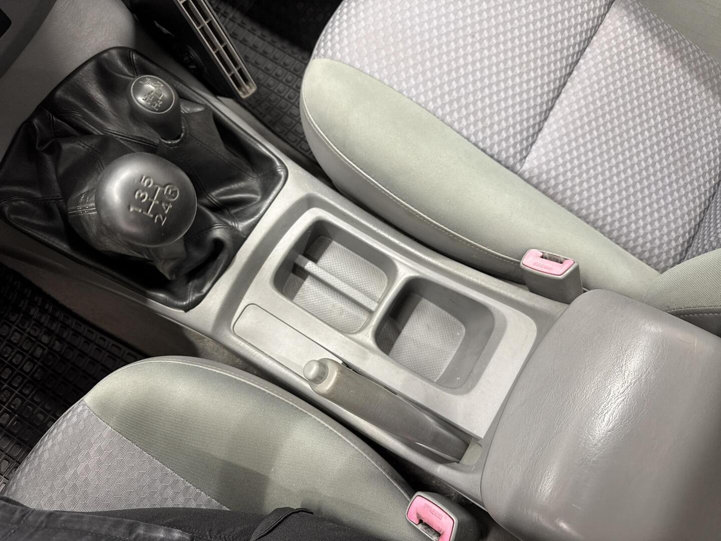 TOYOTA Hilux 2008