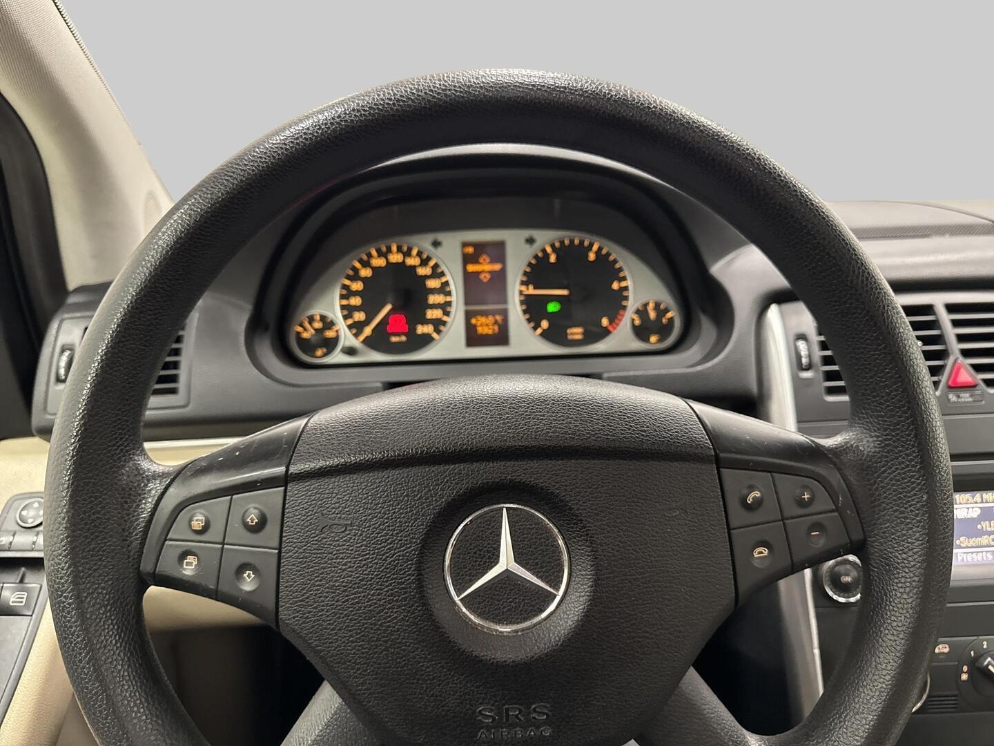MERCEDES-BENZ B 2008