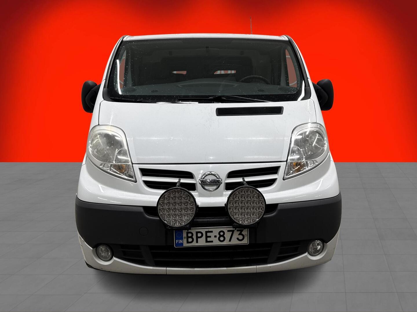 NISSAN Primastar 2011