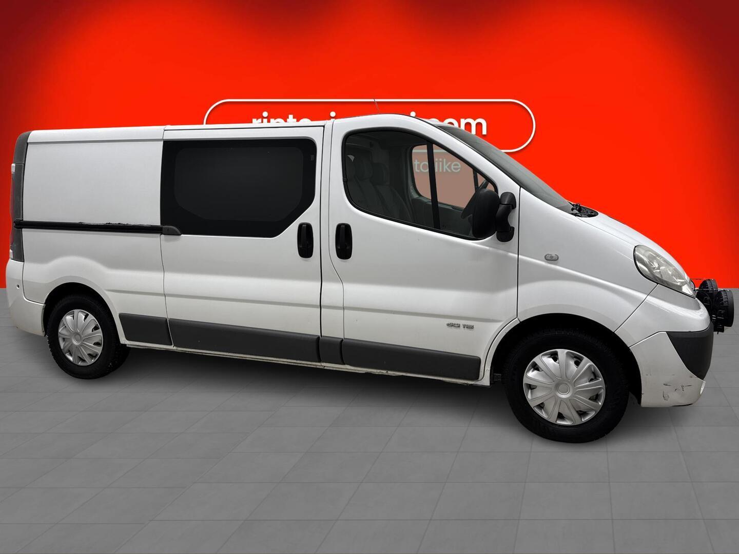 NISSAN Primastar 2011