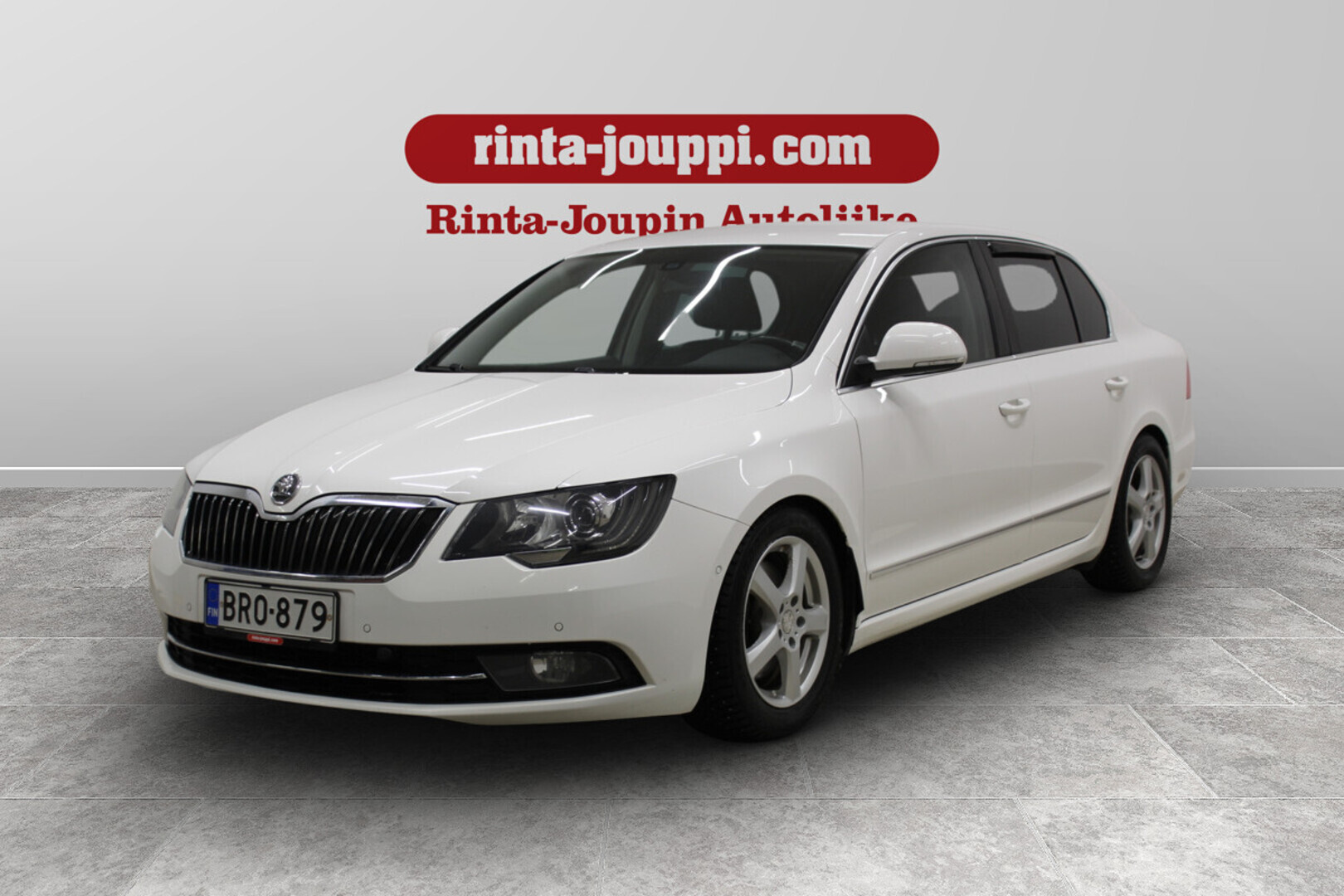 SKODA Superb 2014
