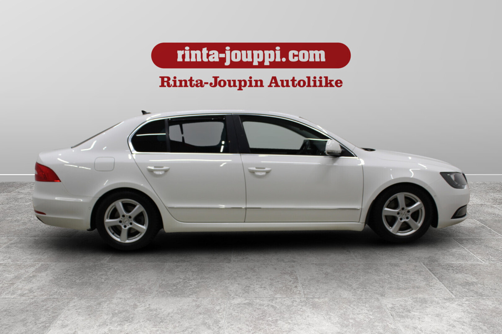 SKODA Superb 2014