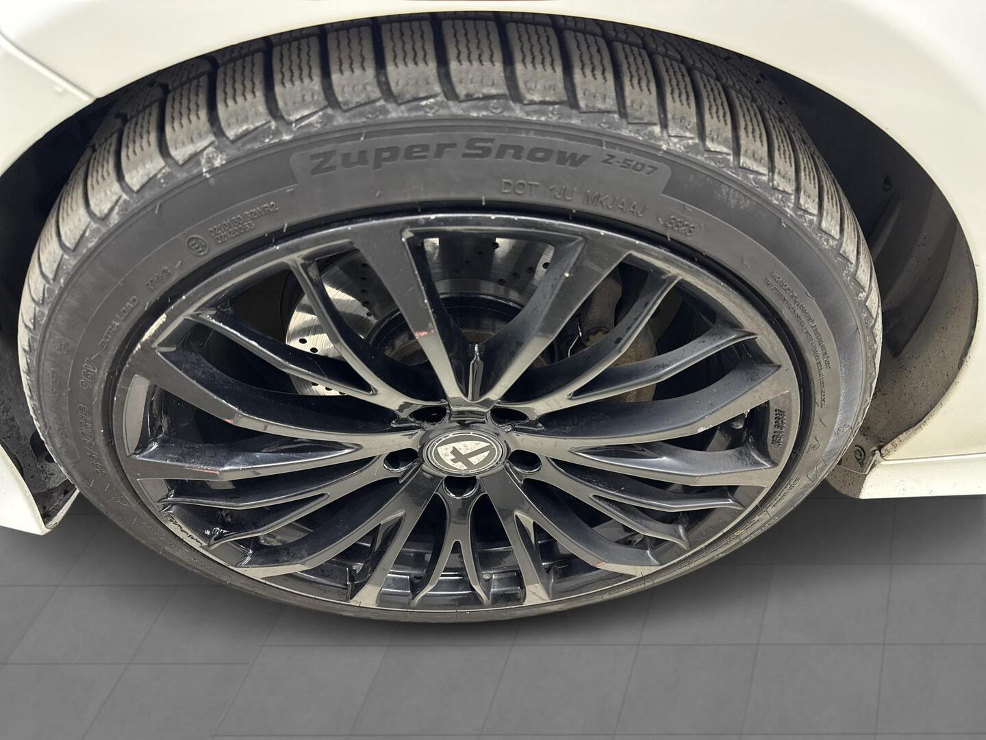 MERCEDES-BENZ E 2014
