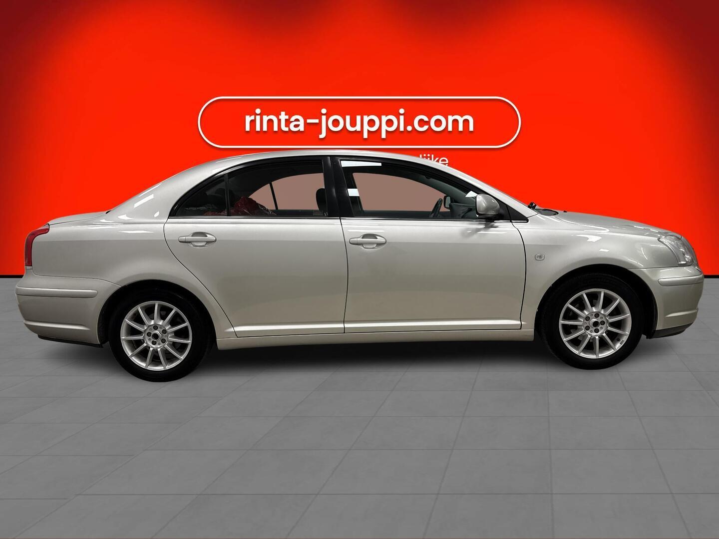 TOYOTA Avensis 2005