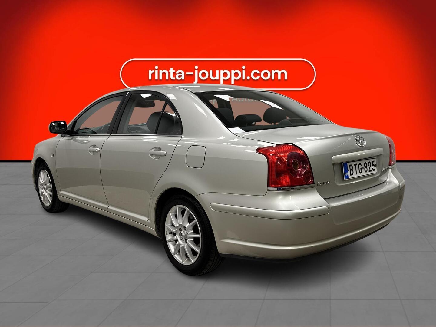 TOYOTA Avensis 2005