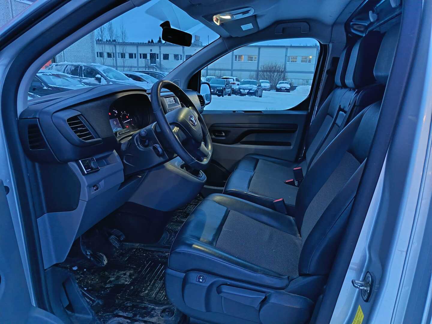 TOYOTA Proace 2017