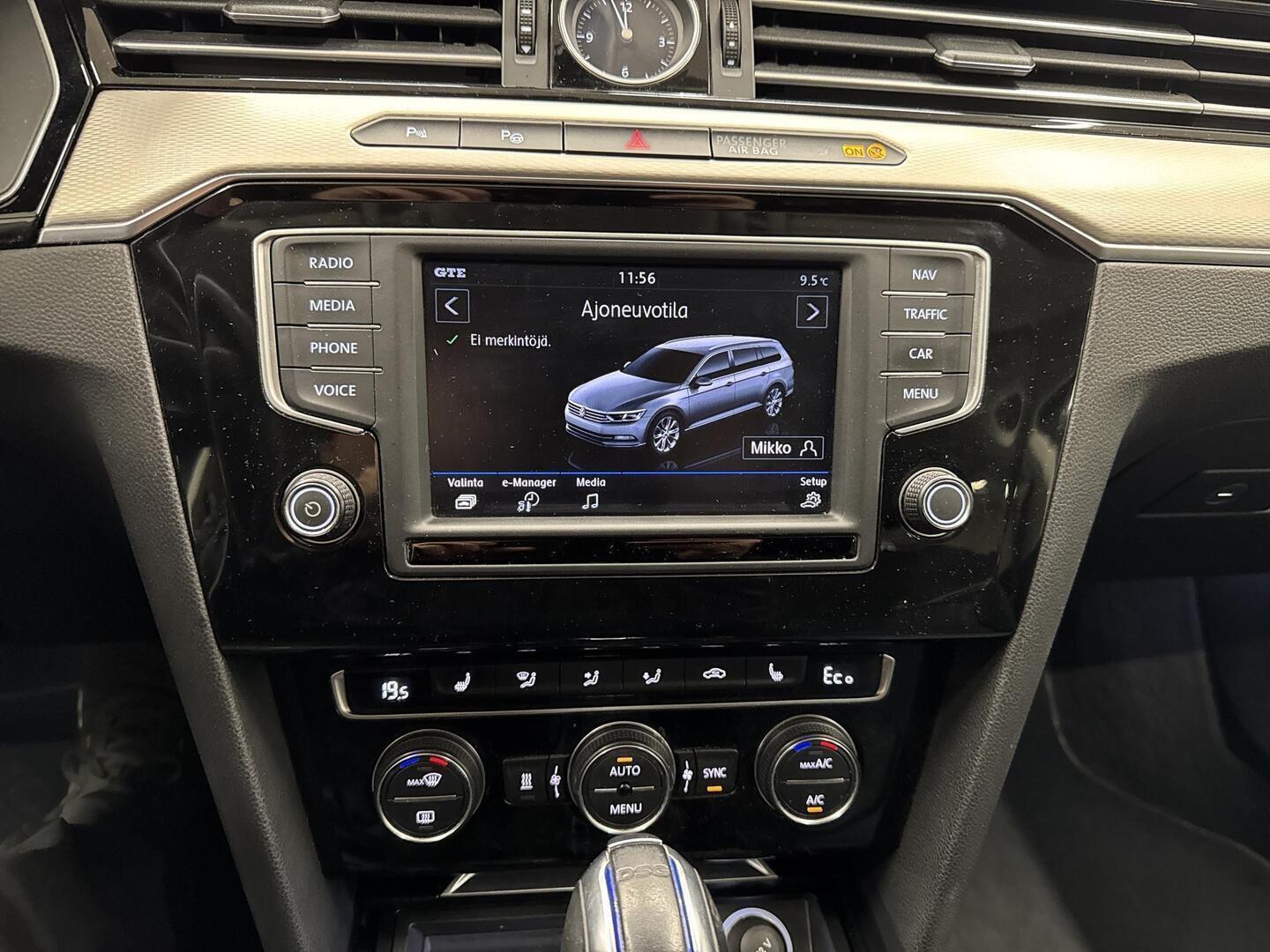 VOLKSWAGEN Passat 2017