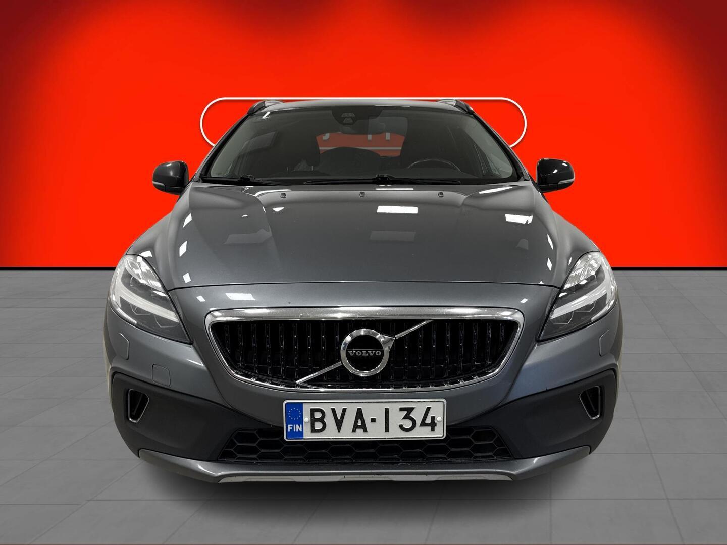 VOLVO V40 Cross Country 2019