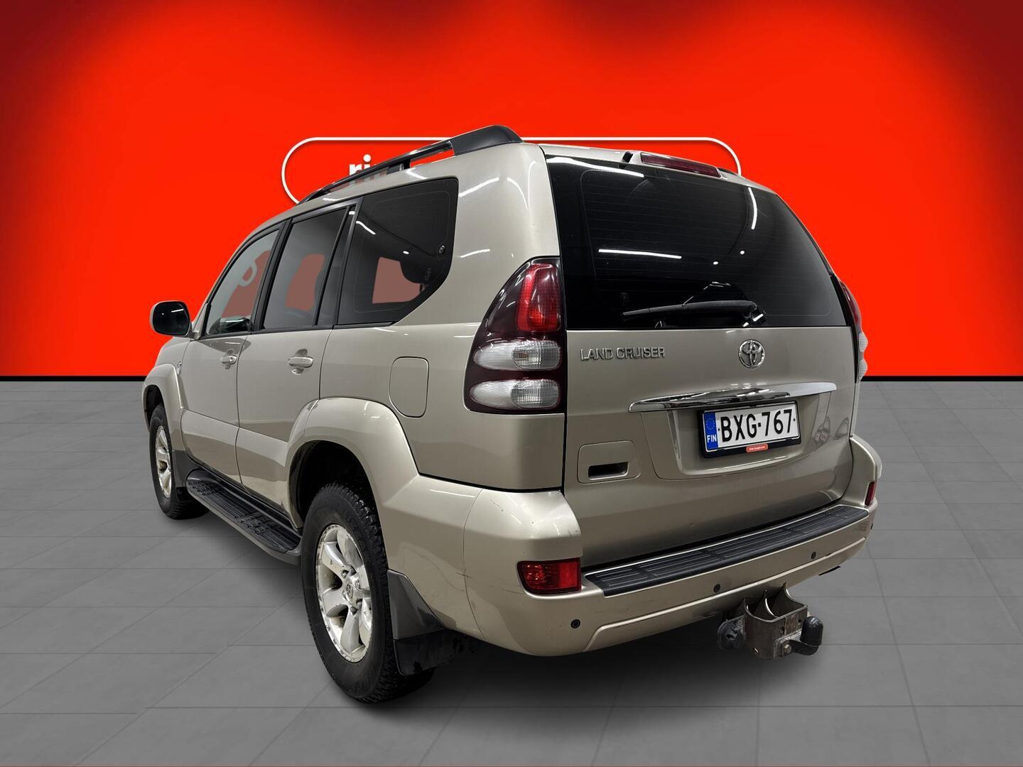 TOYOTA Land Cruiser 2005