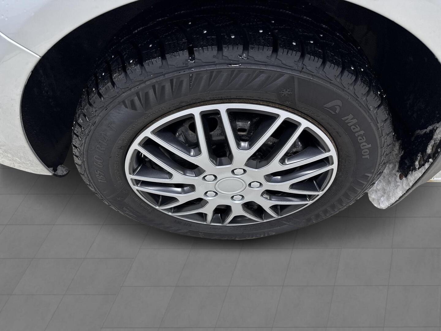 VOLKSWAGEN Polo 2007