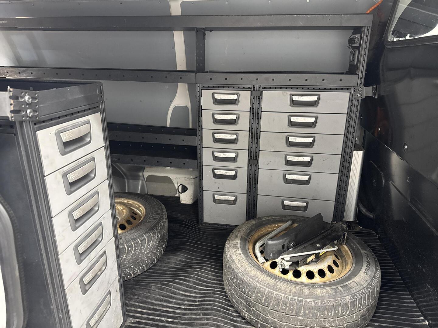 VOLKSWAGEN Transporter 2019