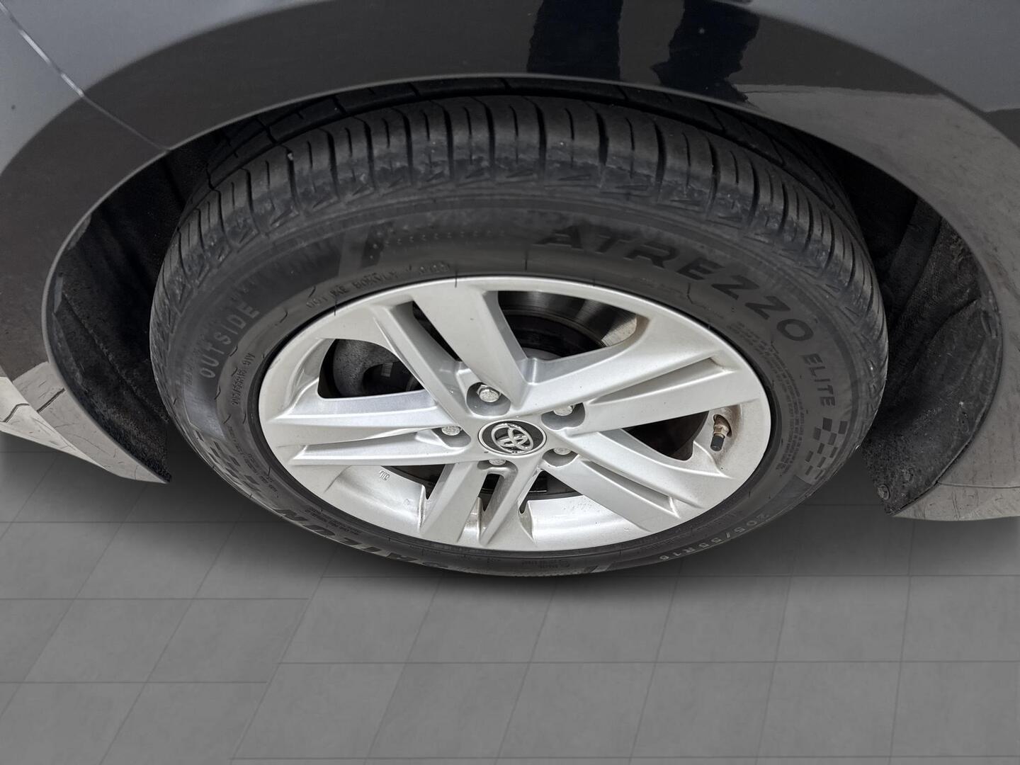 TOYOTA Corolla 2019