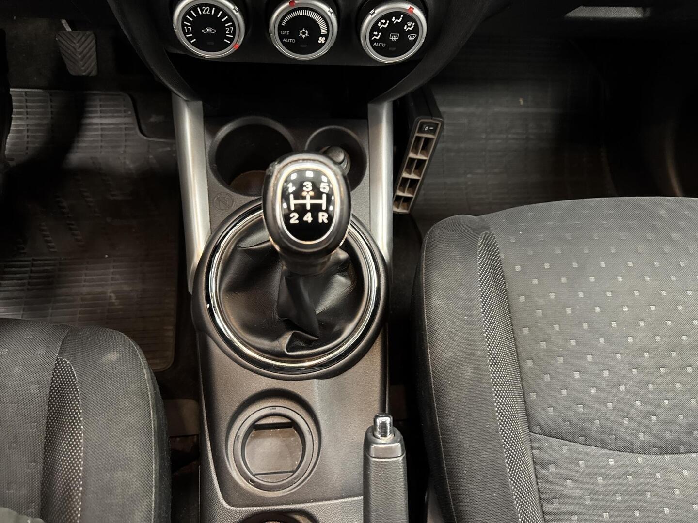 MITSUBISHI ASX 2011