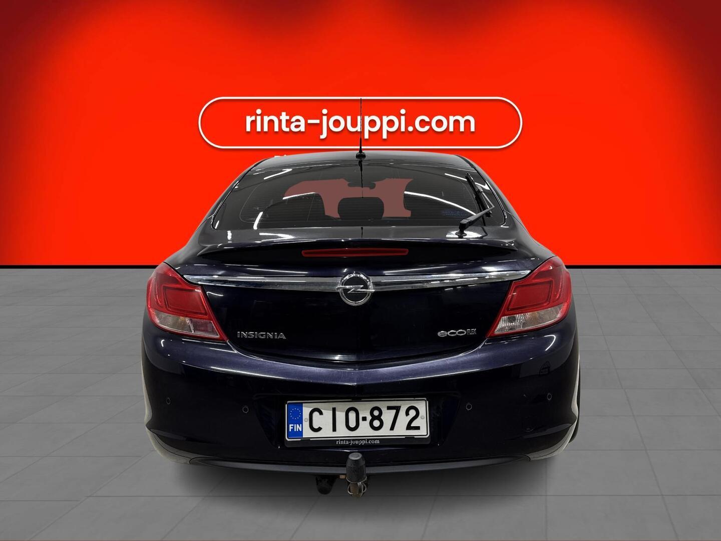 OPEL Insignia 2012