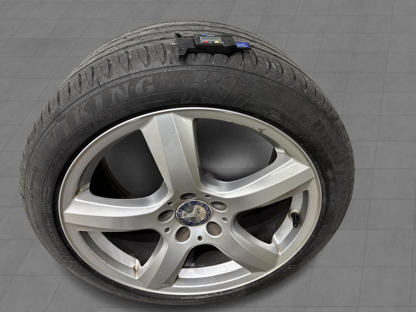 MERCEDES-BENZ CLS 2012