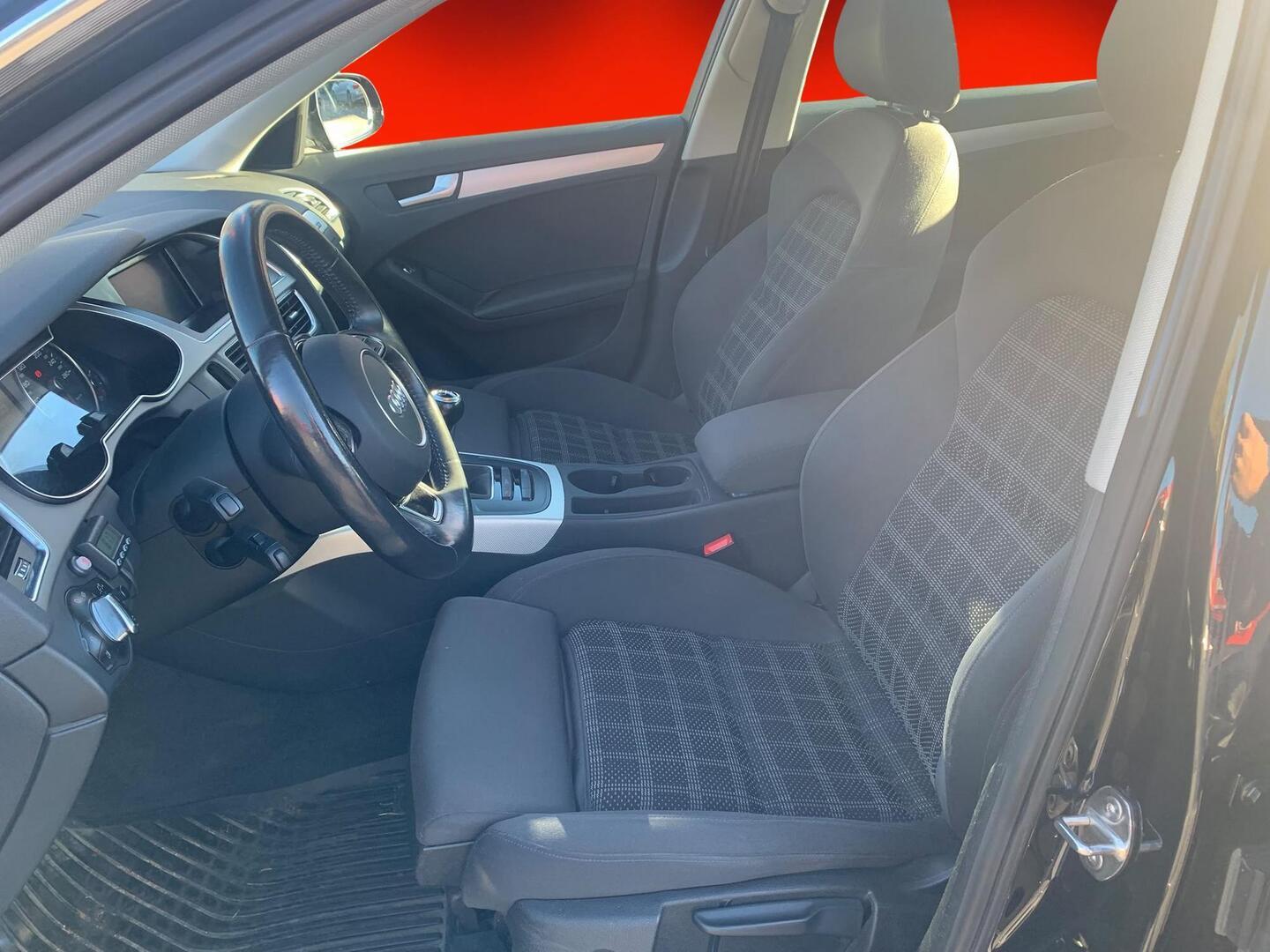 AUDI A4 2013
