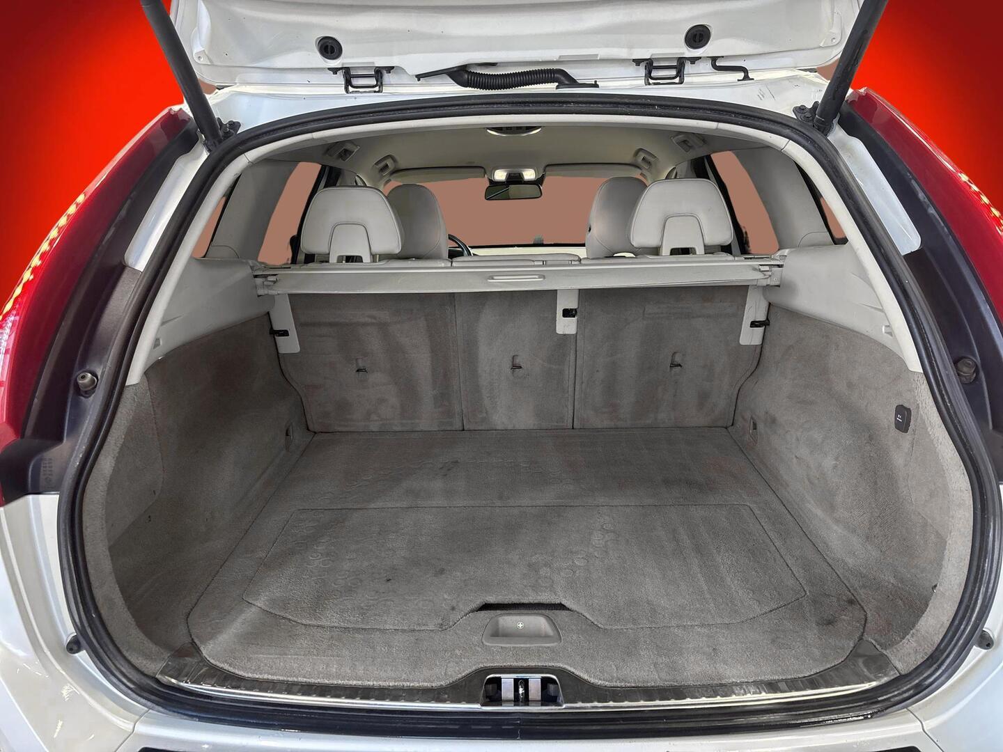 VOLVO XC60 2013