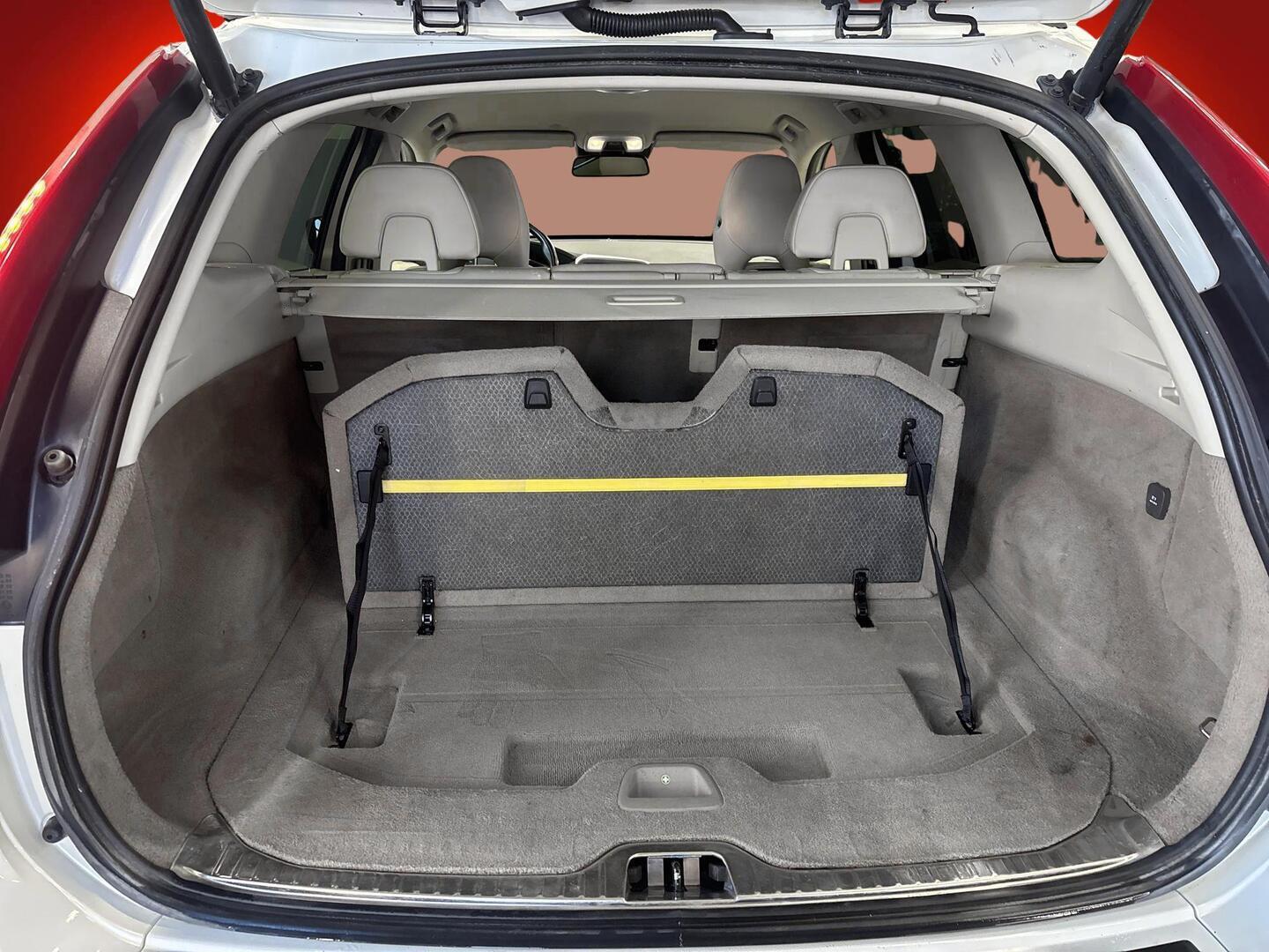 VOLVO XC60 2013