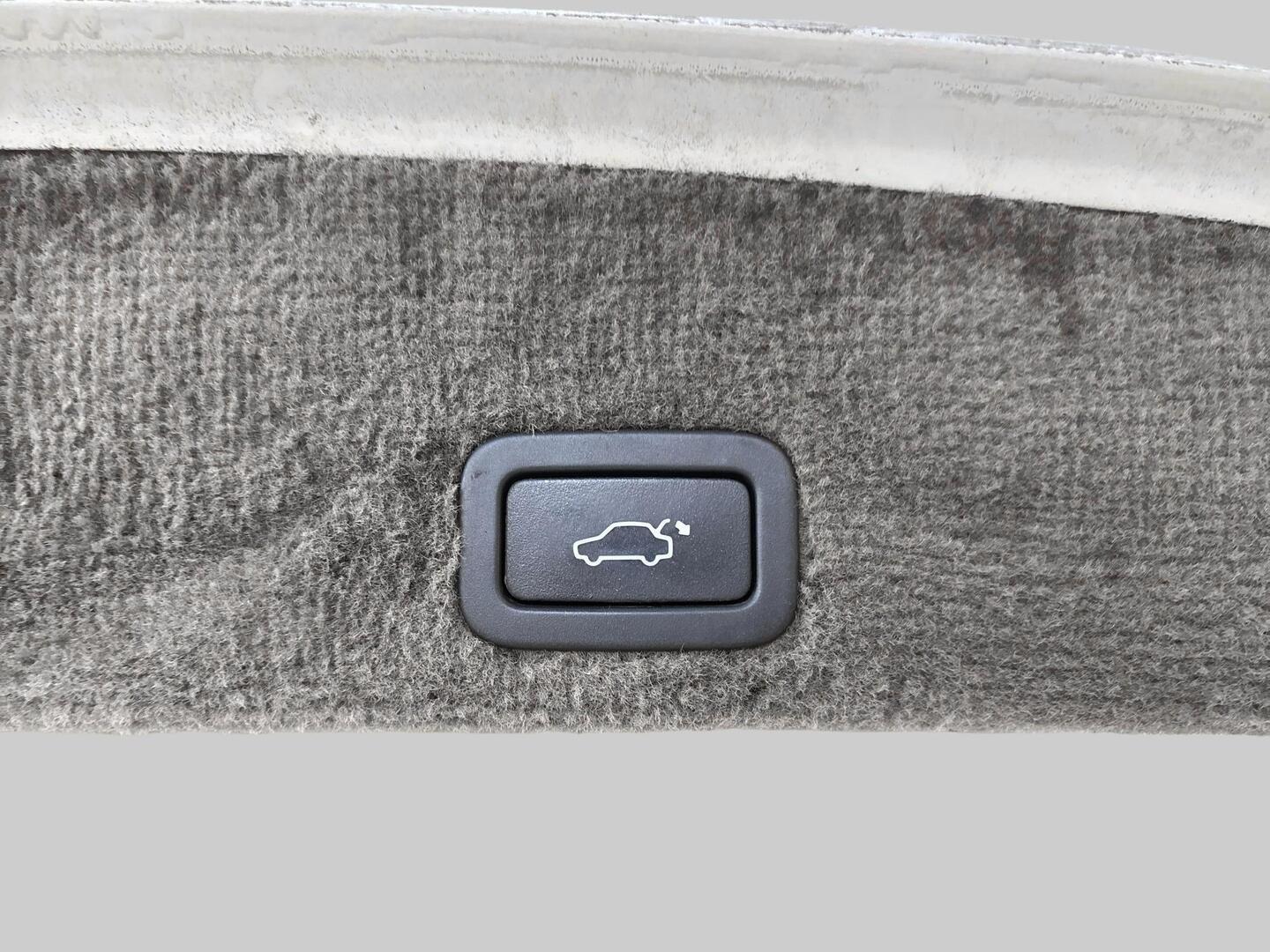 VOLVO XC60 2013