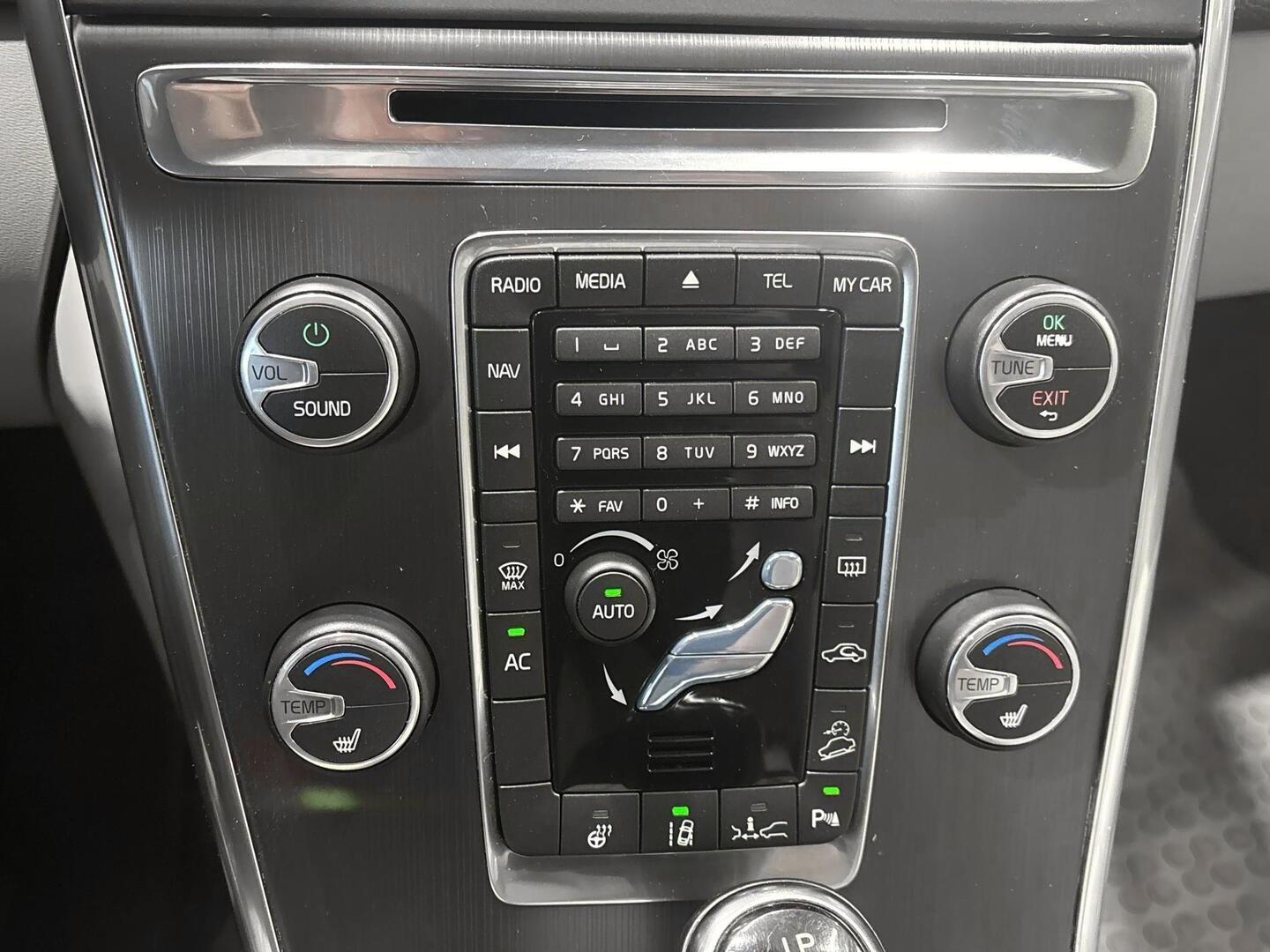 VOLVO XC60 2013