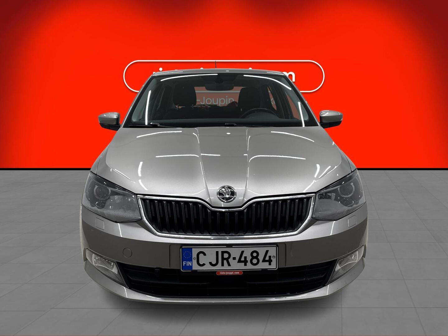 SKODA Fabia 2015