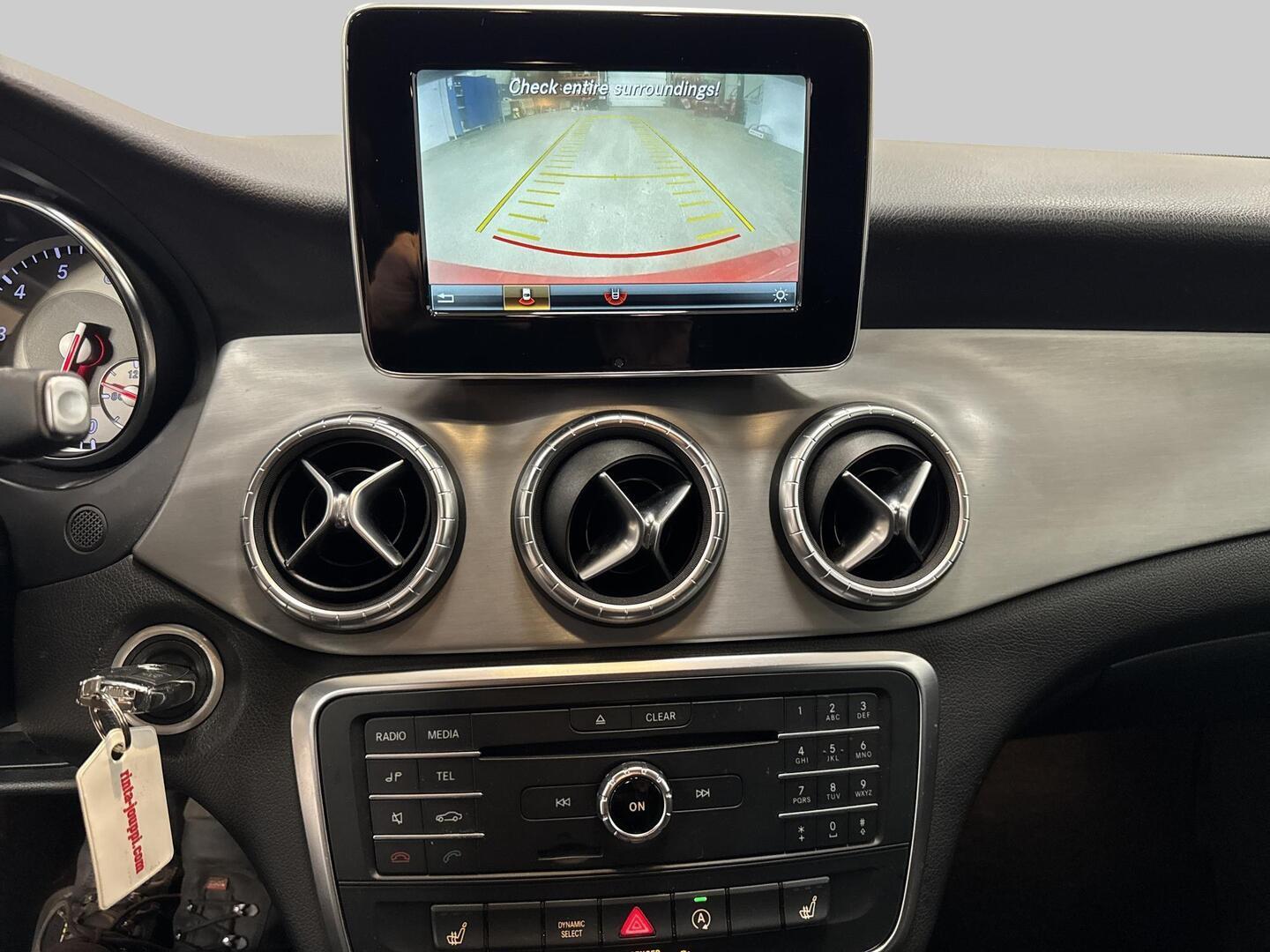 MERCEDES-BENZ CLA 2015