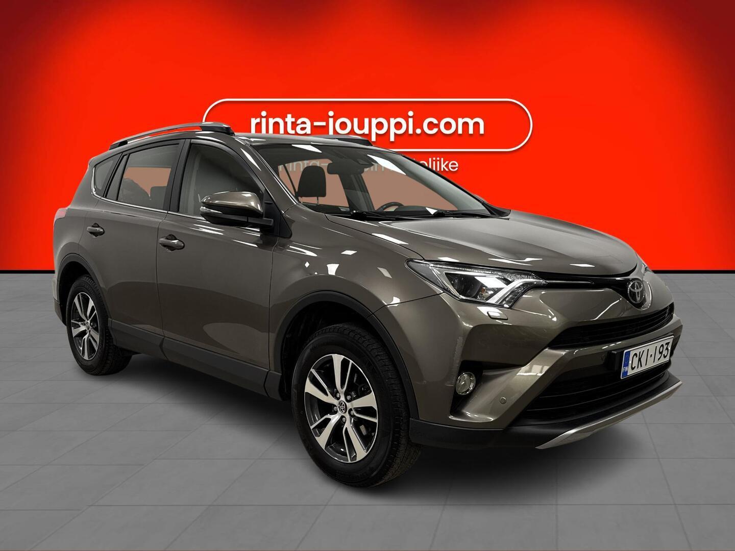 TOYOTA RAV4 2017