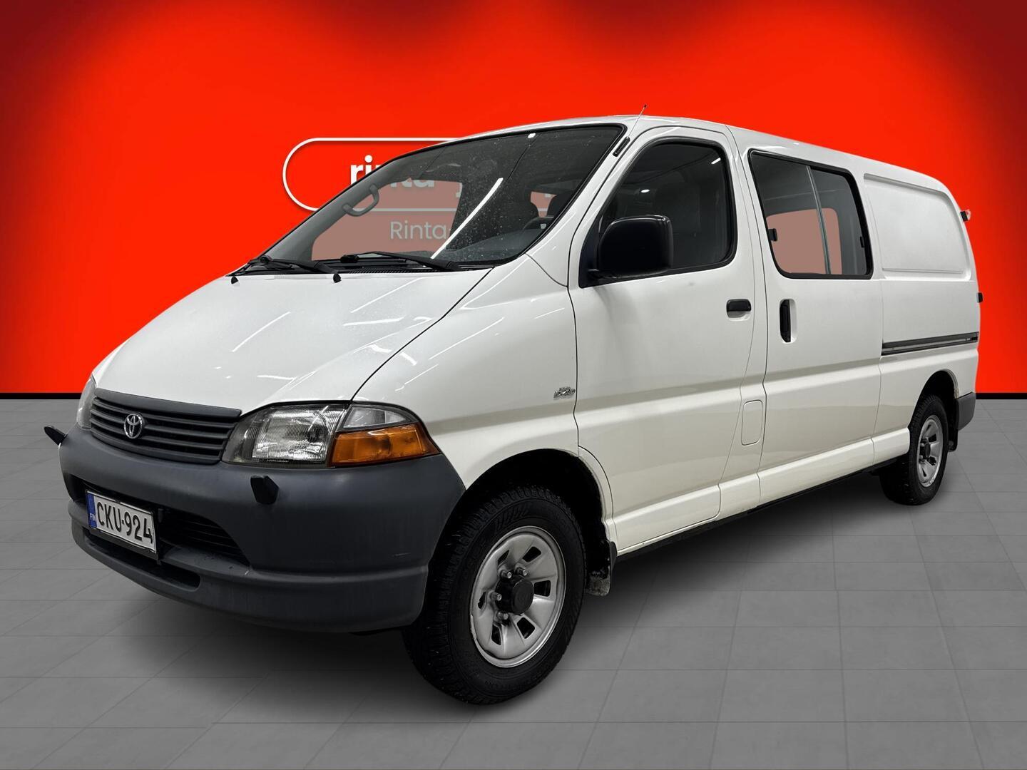 TOYOTA Hiace 2004