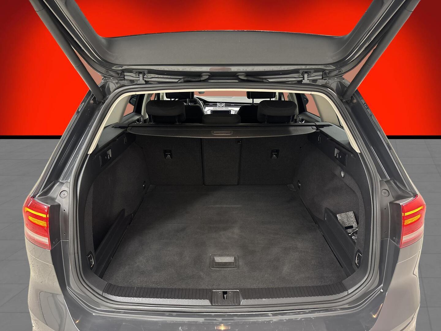 VOLKSWAGEN Passat 2017