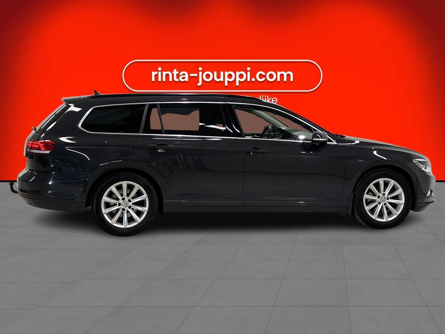 VOLKSWAGEN Passat 2017