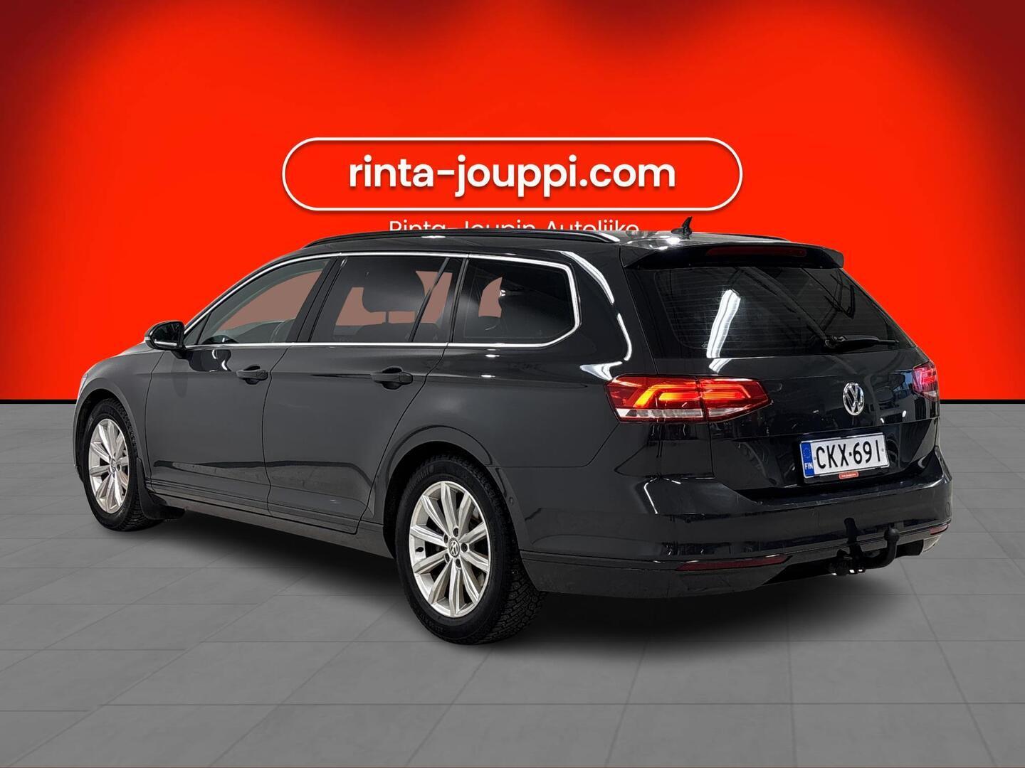 VOLKSWAGEN Passat 2017