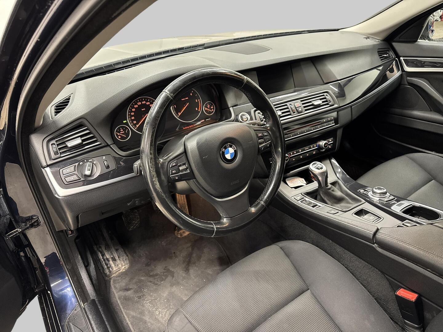 BMW 520 2012