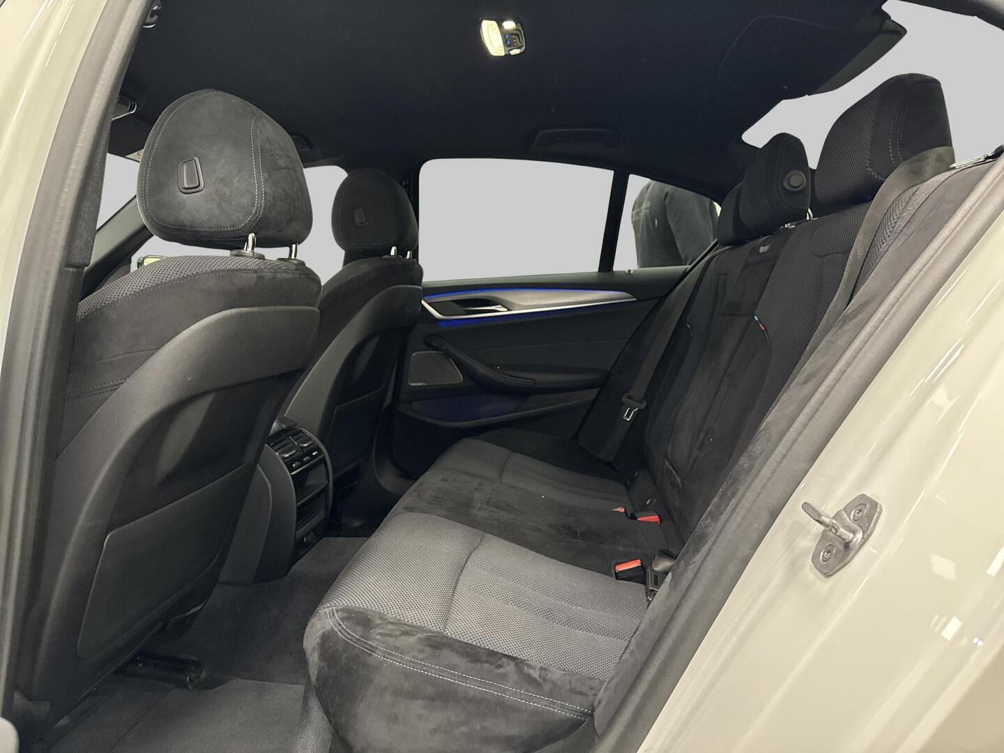 BMW 530 2019