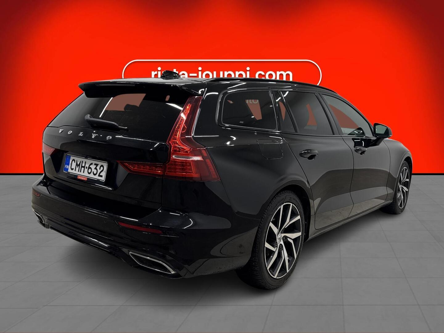 VOLVO V60 2019