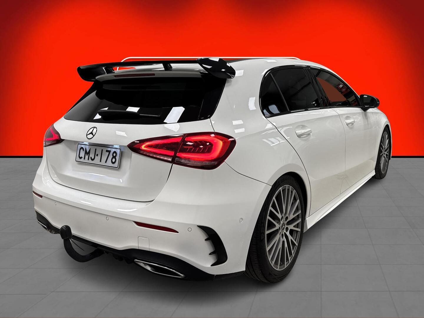 MERCEDES-BENZ A 2019