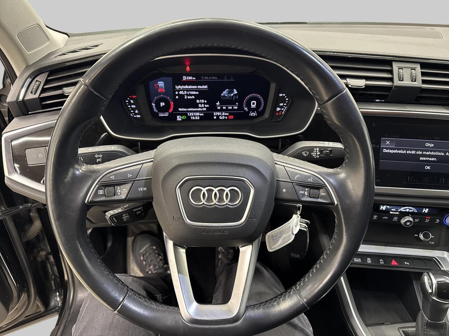AUDI Q3 2019