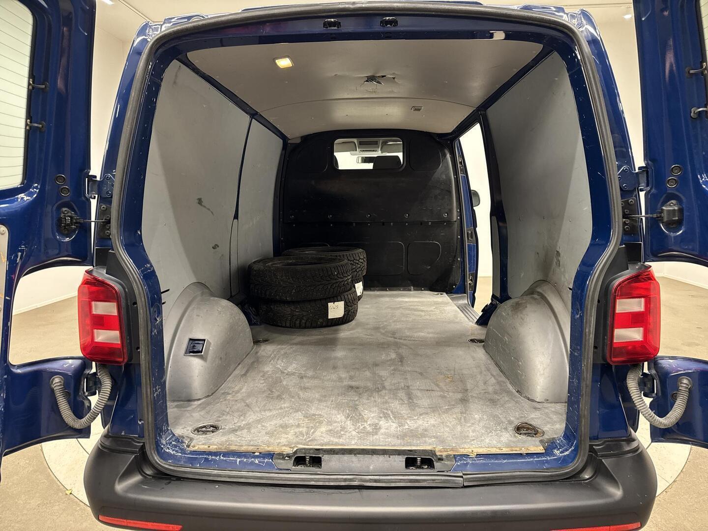 VOLKSWAGEN TRANSPORTER 2019