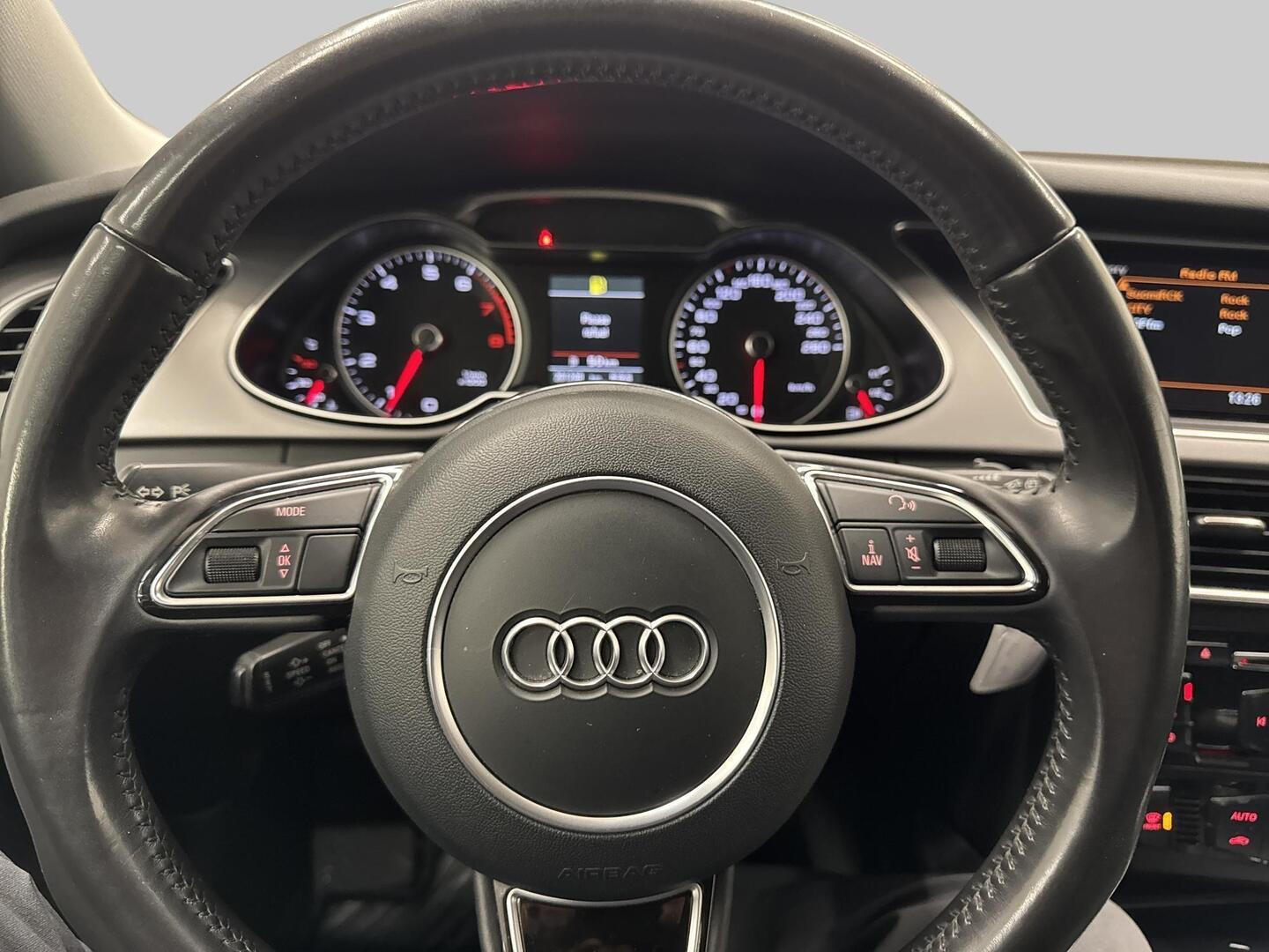 AUDI A4 2013