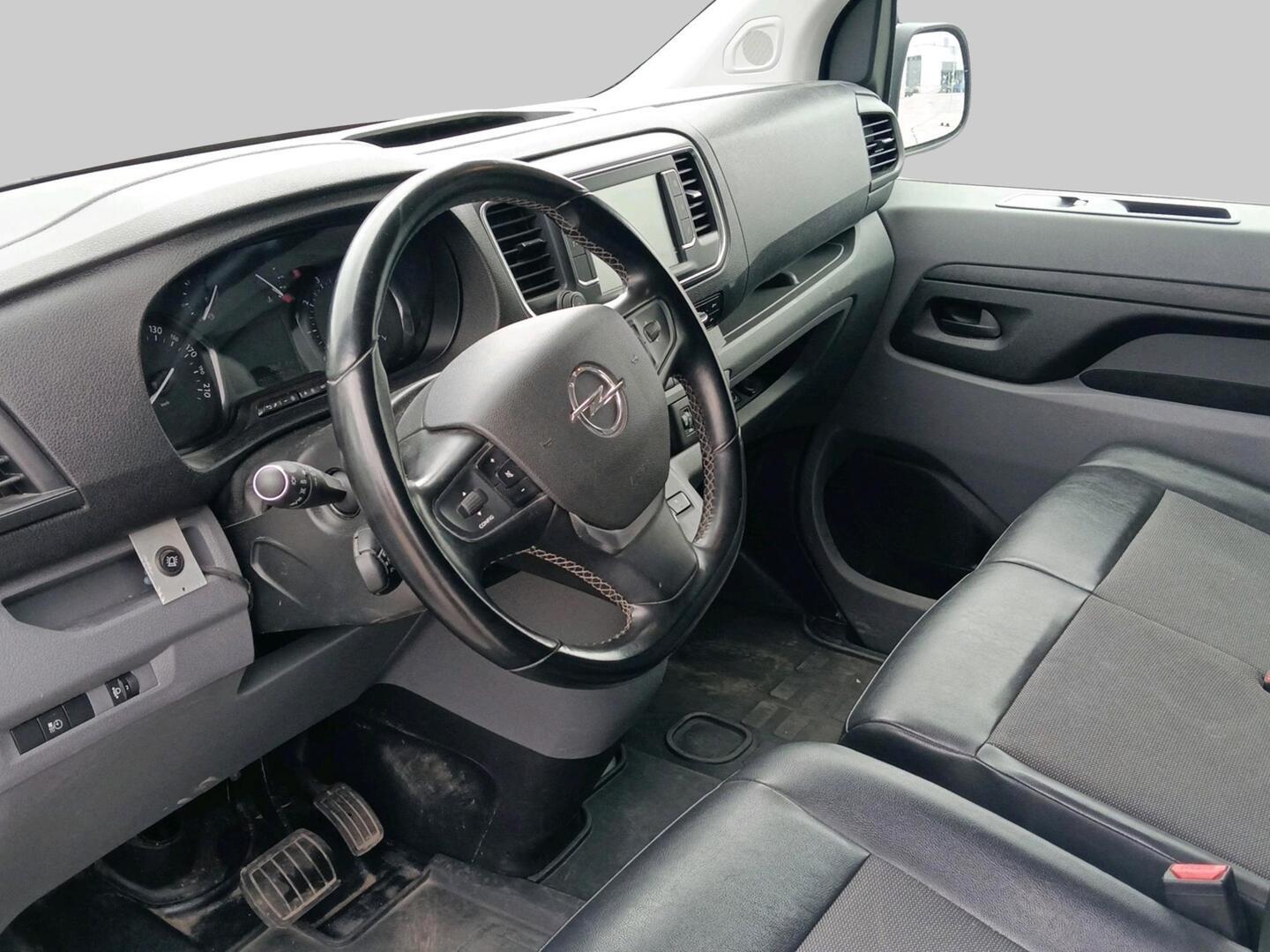 OPEL VIVARO 2020