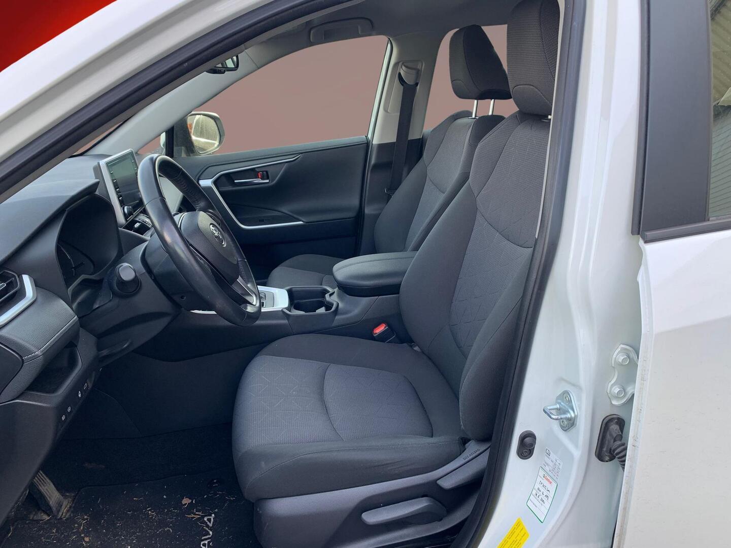 TOYOTA RAV4 2020