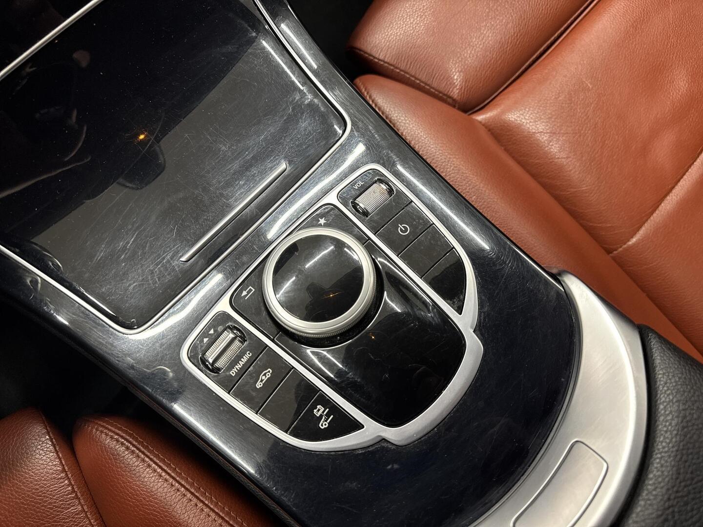 MERCEDES-BENZ C 2016
