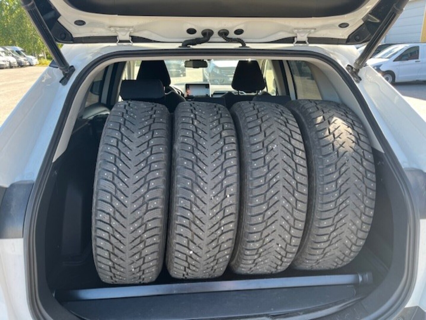 TOYOTA RAV4 2020