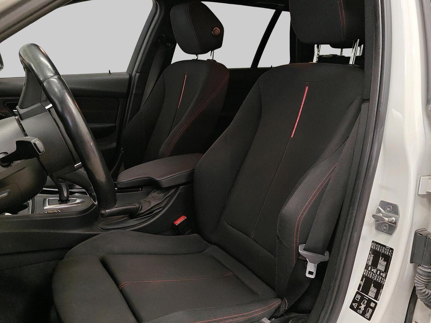 BMW 320 2015