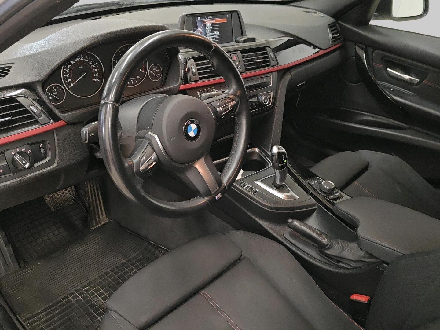BMW 320 2015