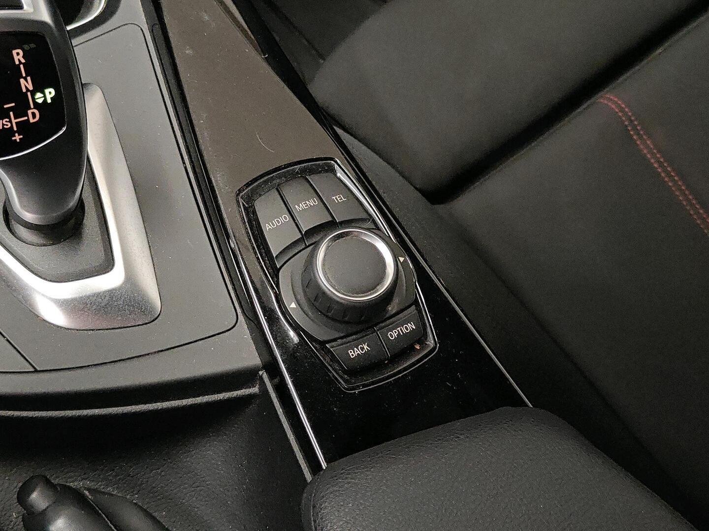 BMW 320 2015