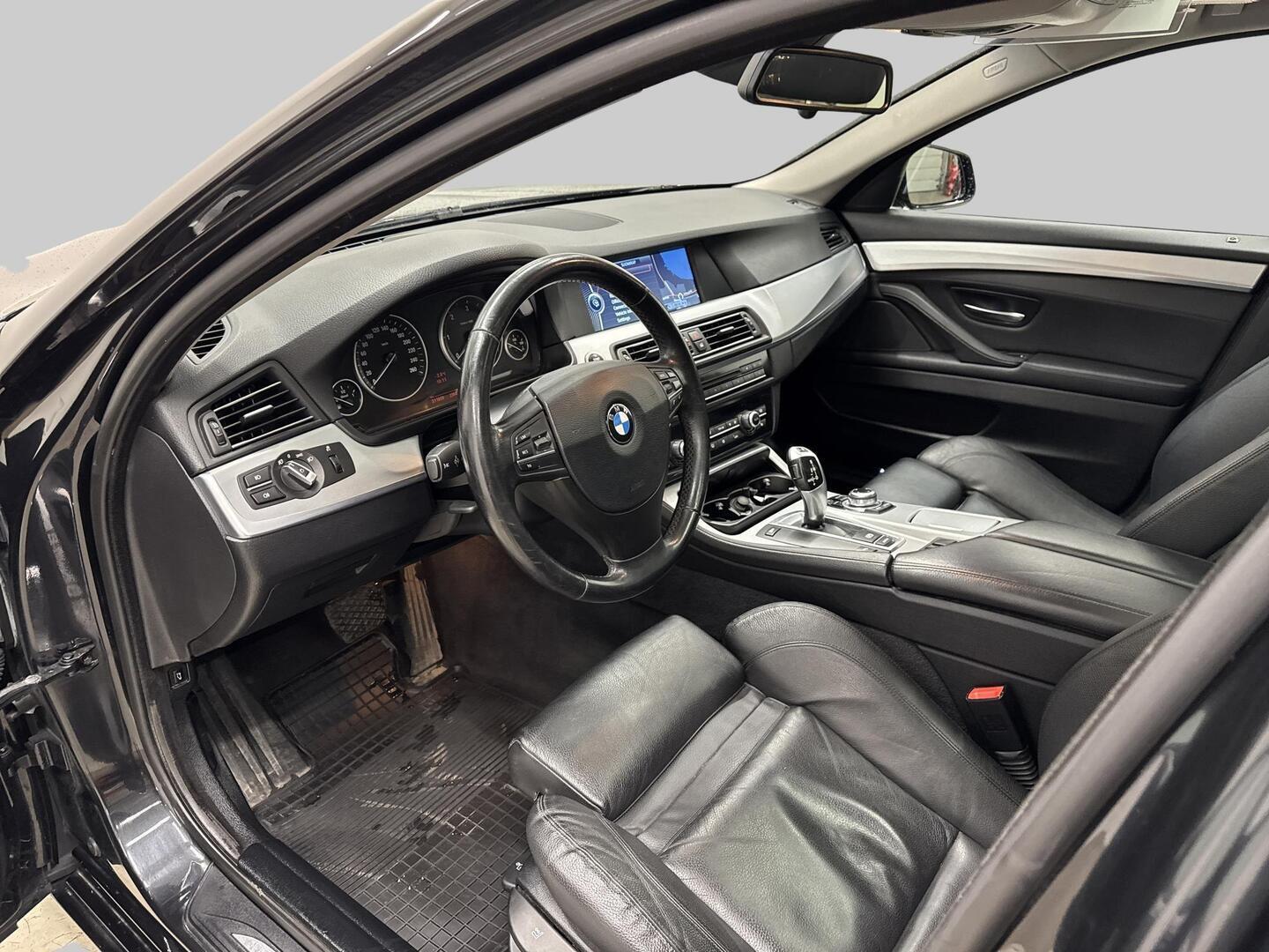 BMW 525 2011