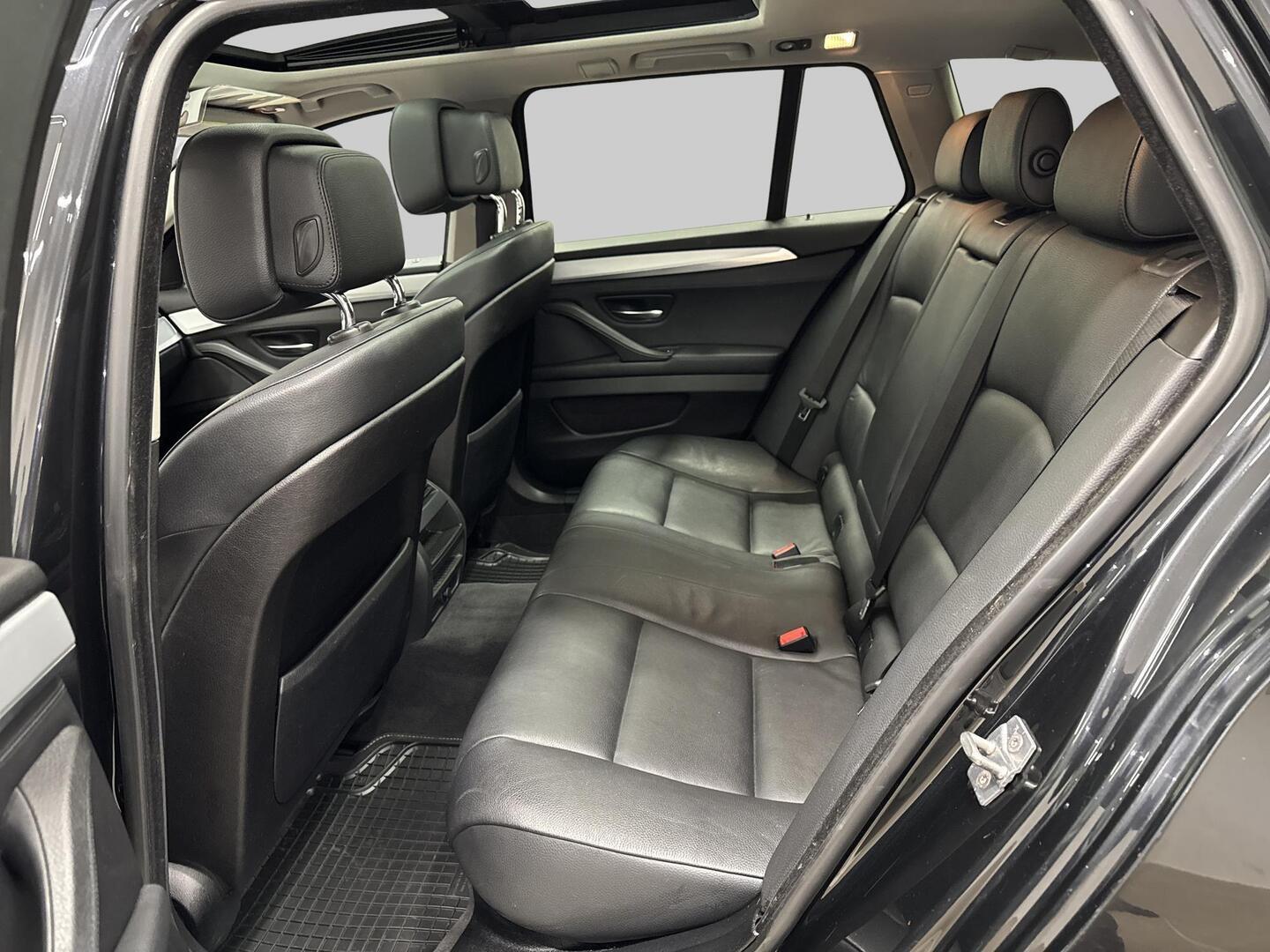 BMW 525 2011