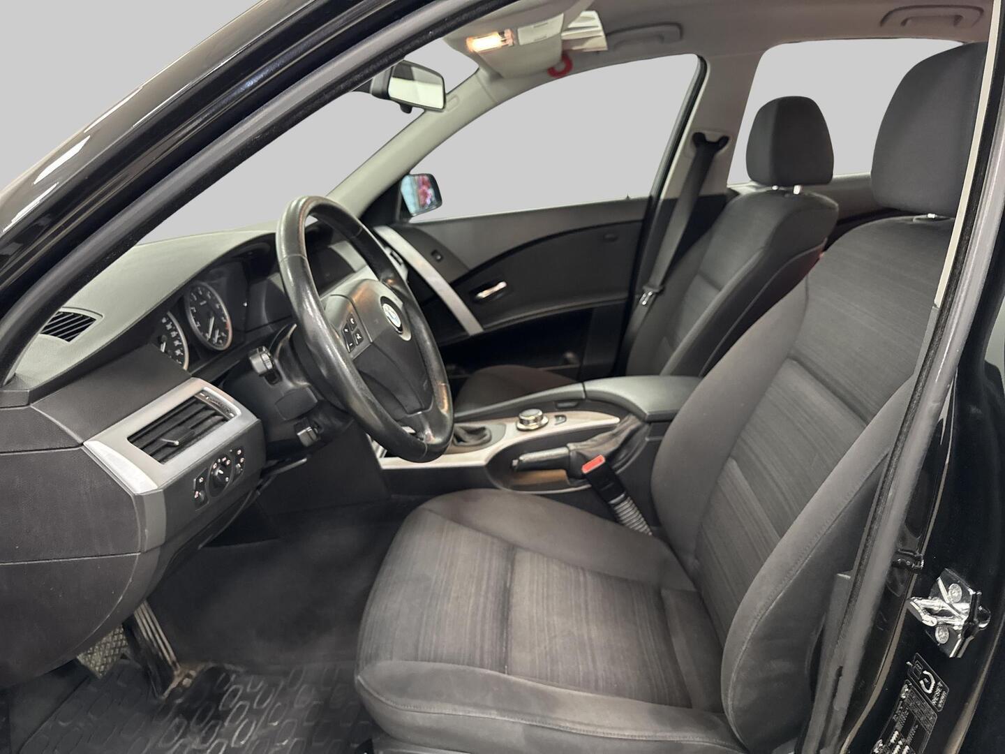 BMW 525 2007
