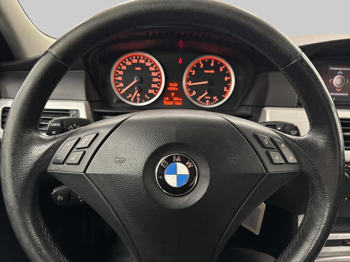BMW 525 2007